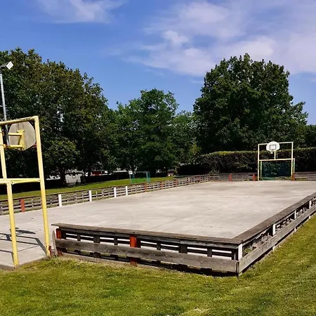 Campingplatz 4 Personnes Avec Piscine