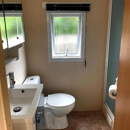 4 Personnes Avec Piscine