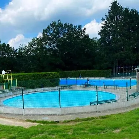 4 Personnes Avec Piscine Yvoir